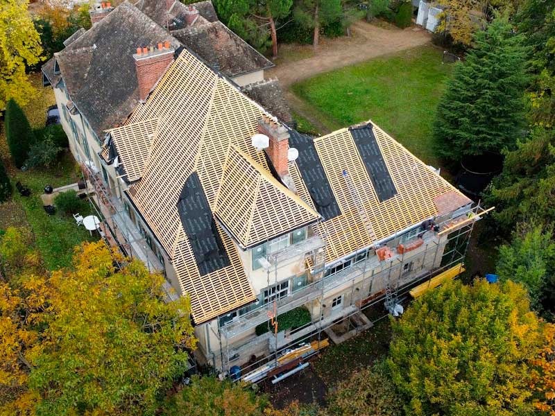 travaux de charpente en bois à nanterre par alexis couverture